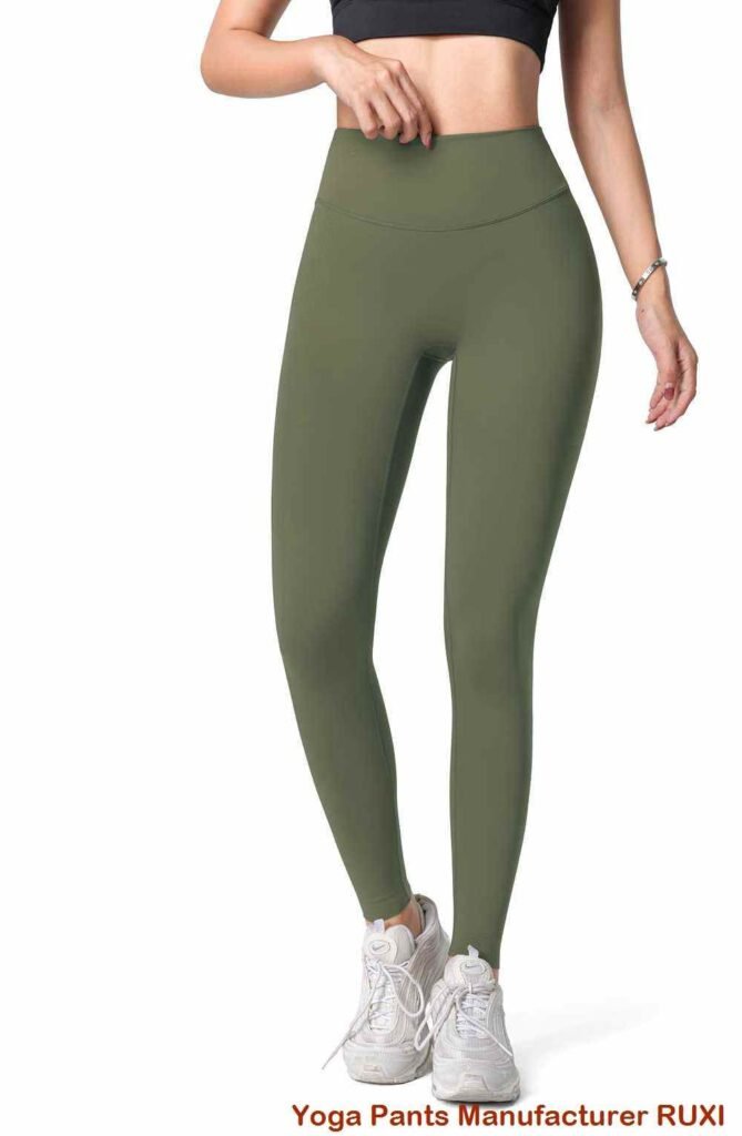 Yoga Ganzanzug mit Shorts bequem und stilvoll Ruxi at3446