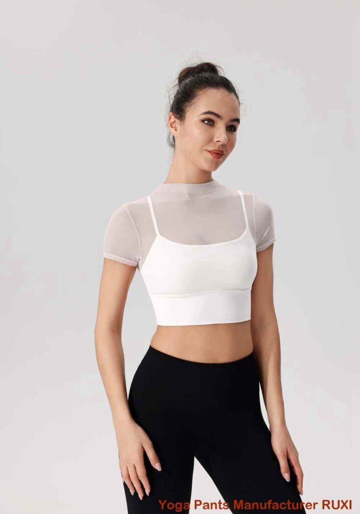 Vielseitige sportliche Shorts Ruxi at3747