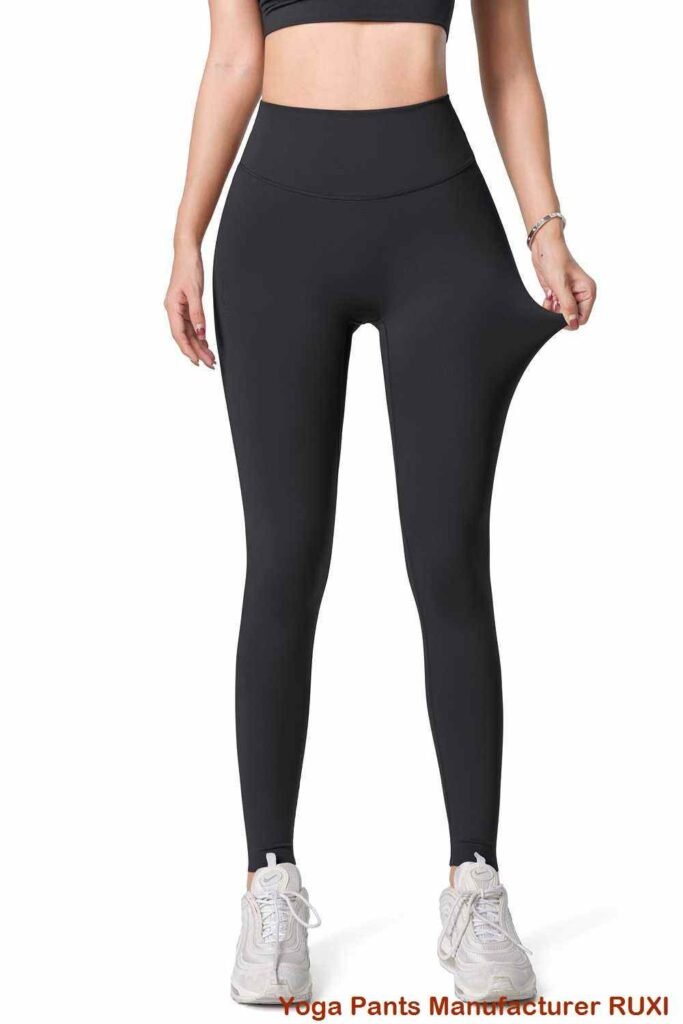 Bequeme und stylische Yoga Kleidung Ruxi at3662