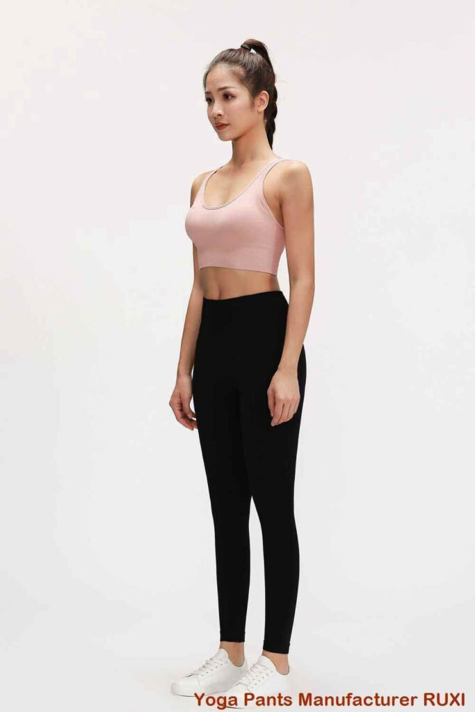 Rote Laufshorts für Damen sportlich bequem Ruxi at2711