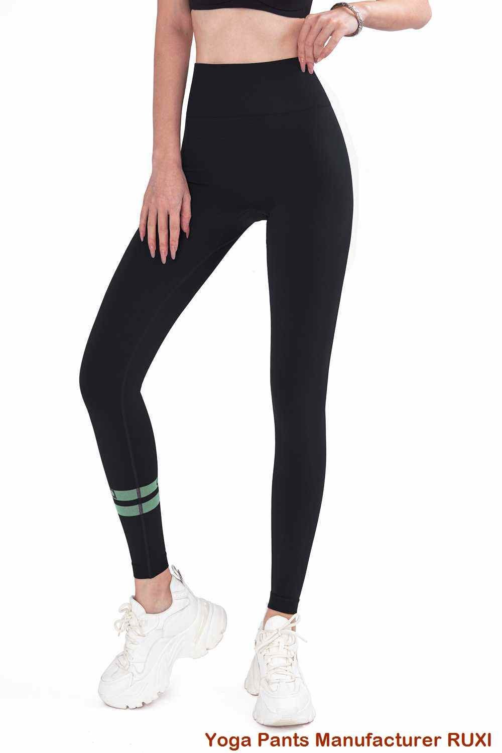 Sport-BH mit eckigem Ausschnitt Ruxi at1052 Sport-BH mit eckigem Ausschnitt Ruxi at1052