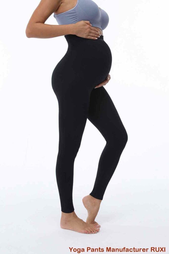Kurze Flare Leggings stilvoll und bequem Ruxi at158