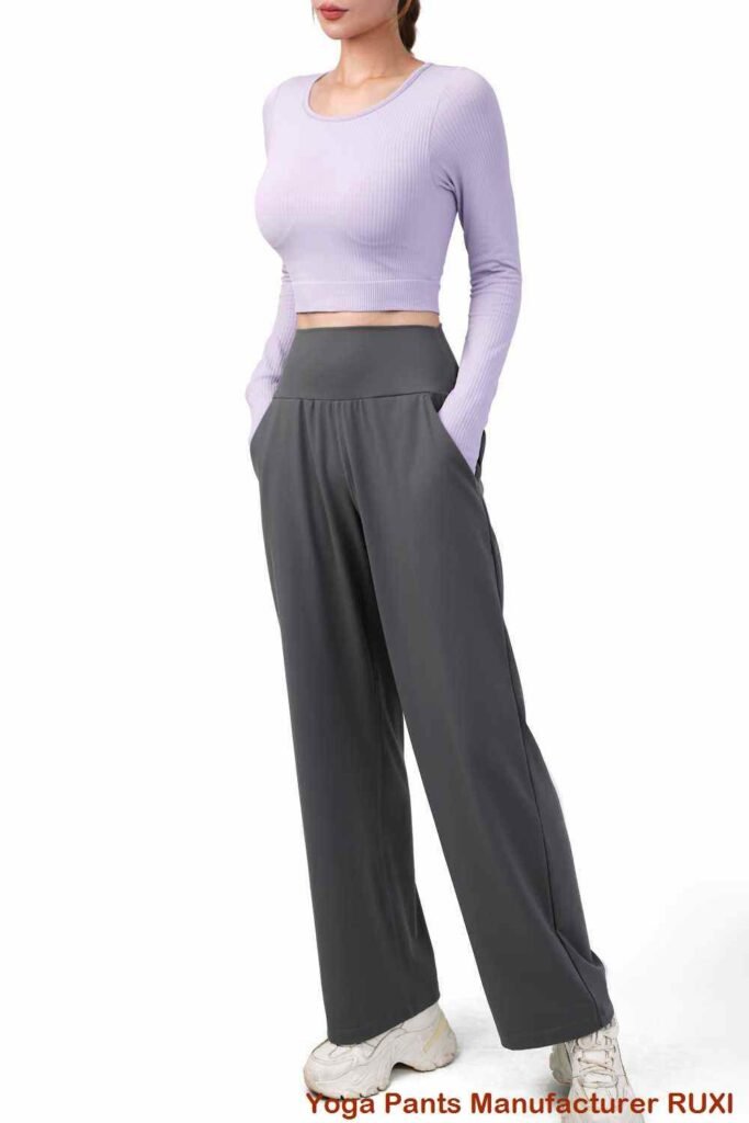 Yogahose mit geradem Bein bequem und stylisch Ruxi at26