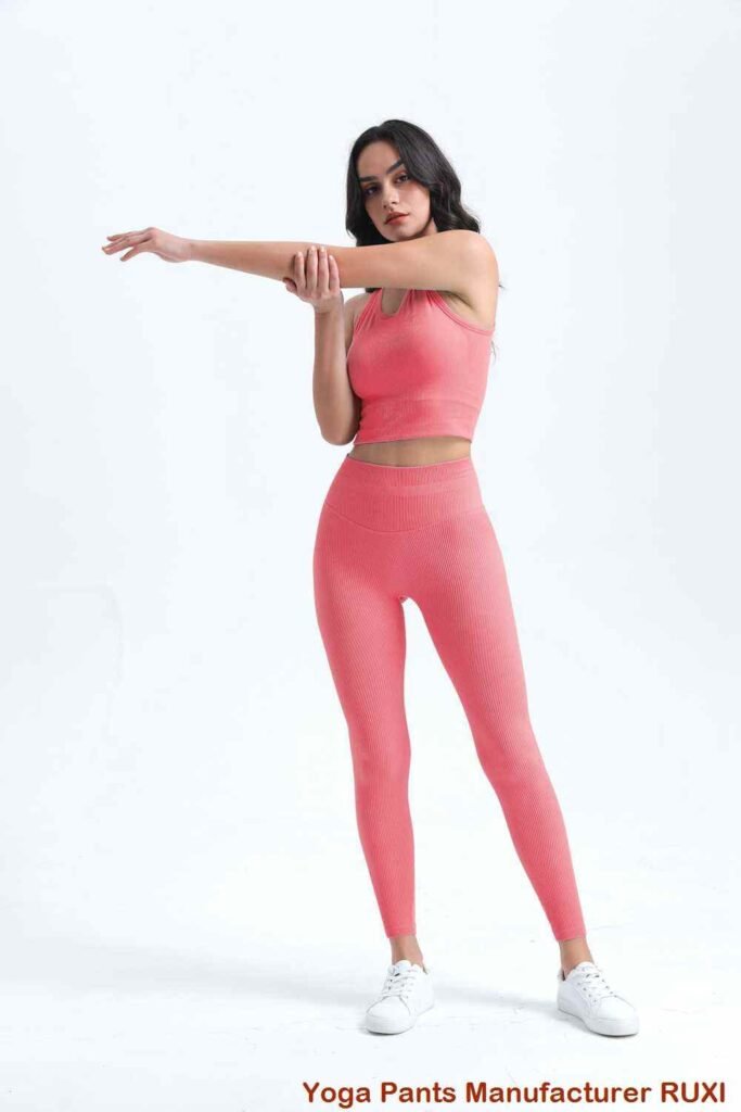 Schnelltrocknende Sportshorts mit hoher Taille Ruxi at3250