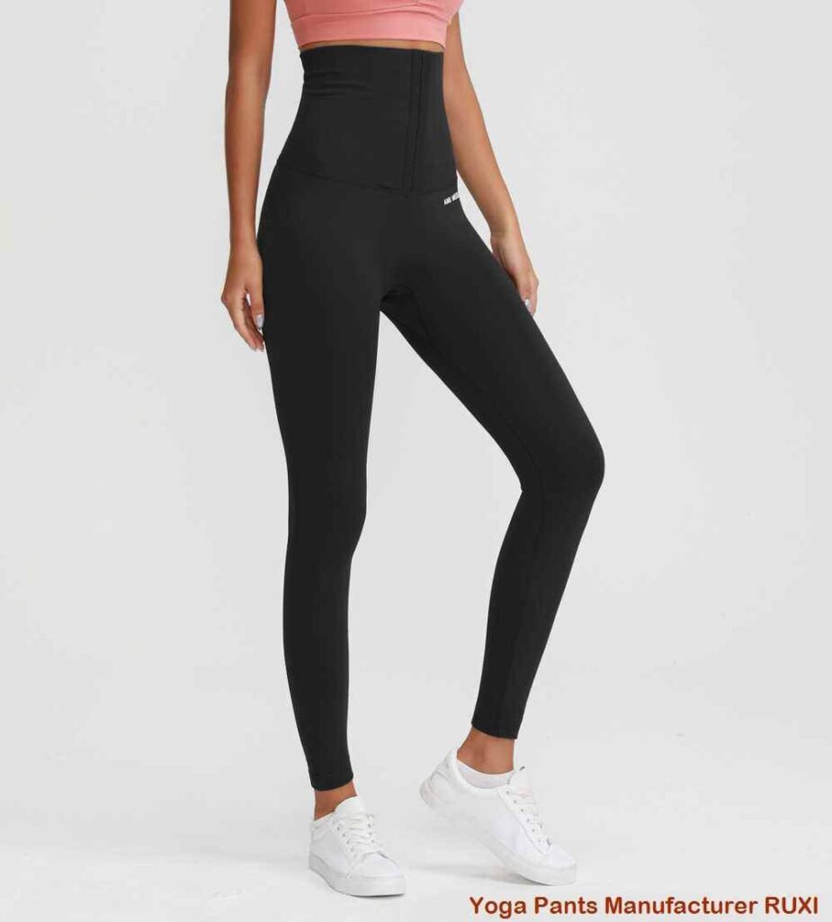 Schwarze Laufshorts mit hoher Taille für Damen Ruxi at2899