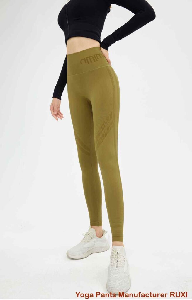 4-Zoll-Trainingsshorts Ruxi at2639