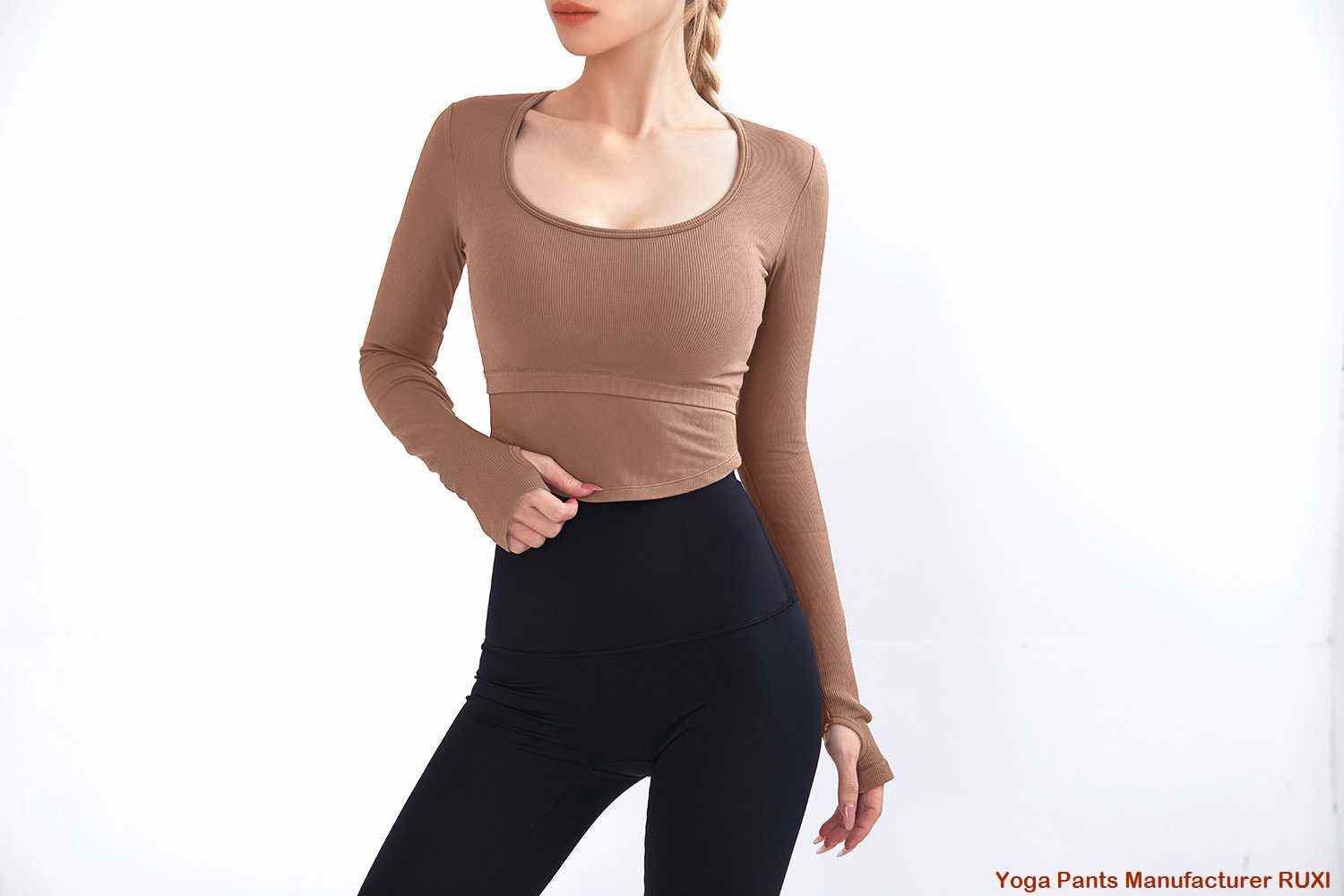 Yogahosen kaufen – Hochwertige bequeme Fitnessbekleidung Yogahosen kaufen – Hochwertige bequeme Fitnessbekleidung