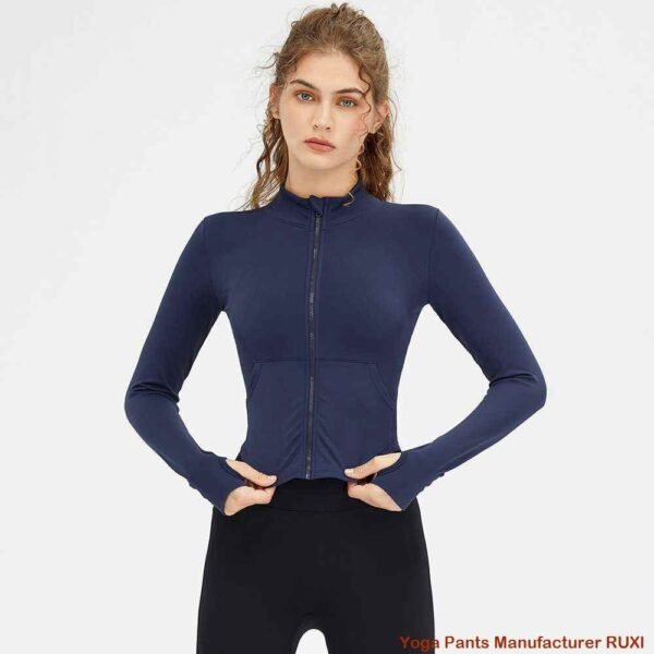 Weiße Yoga Shorts für Damen bequem und stylisch Ruxi at221
