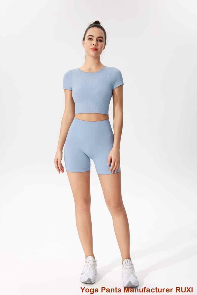 Schnelltrocknende Shirts in großen Größen für Damen Ruxi