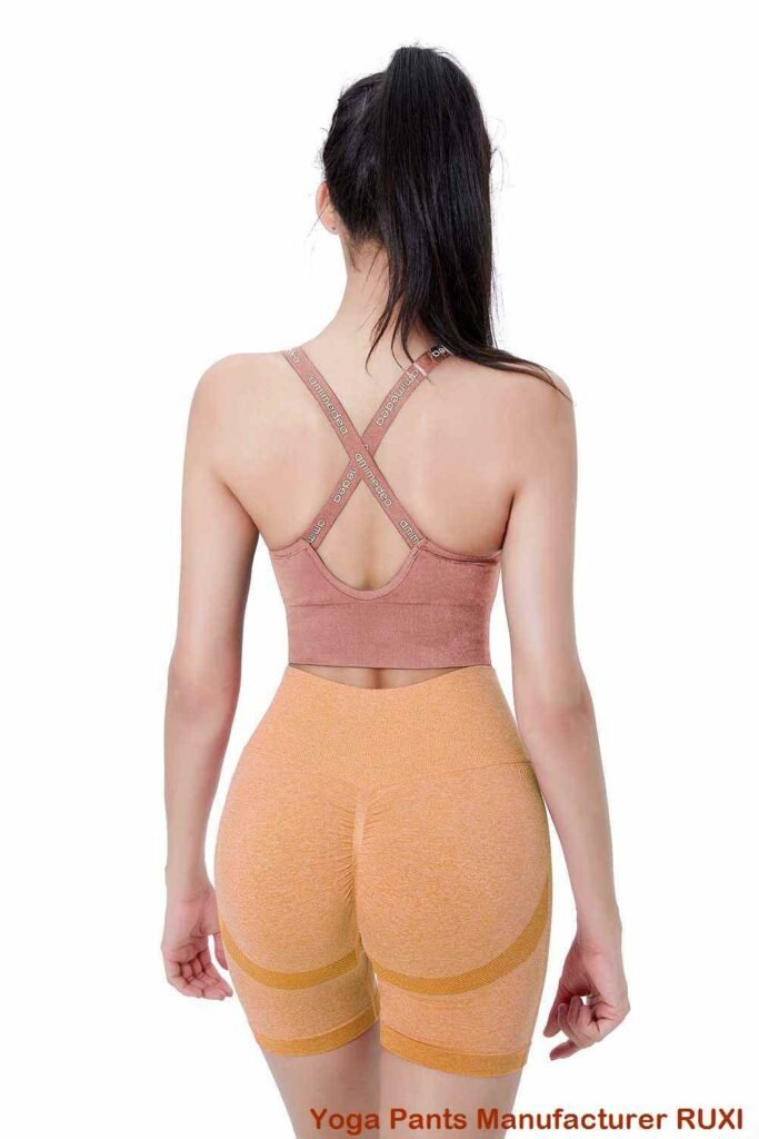 Weiße Yoga Kleidung stilvolle und bequeme Sportbekleidung